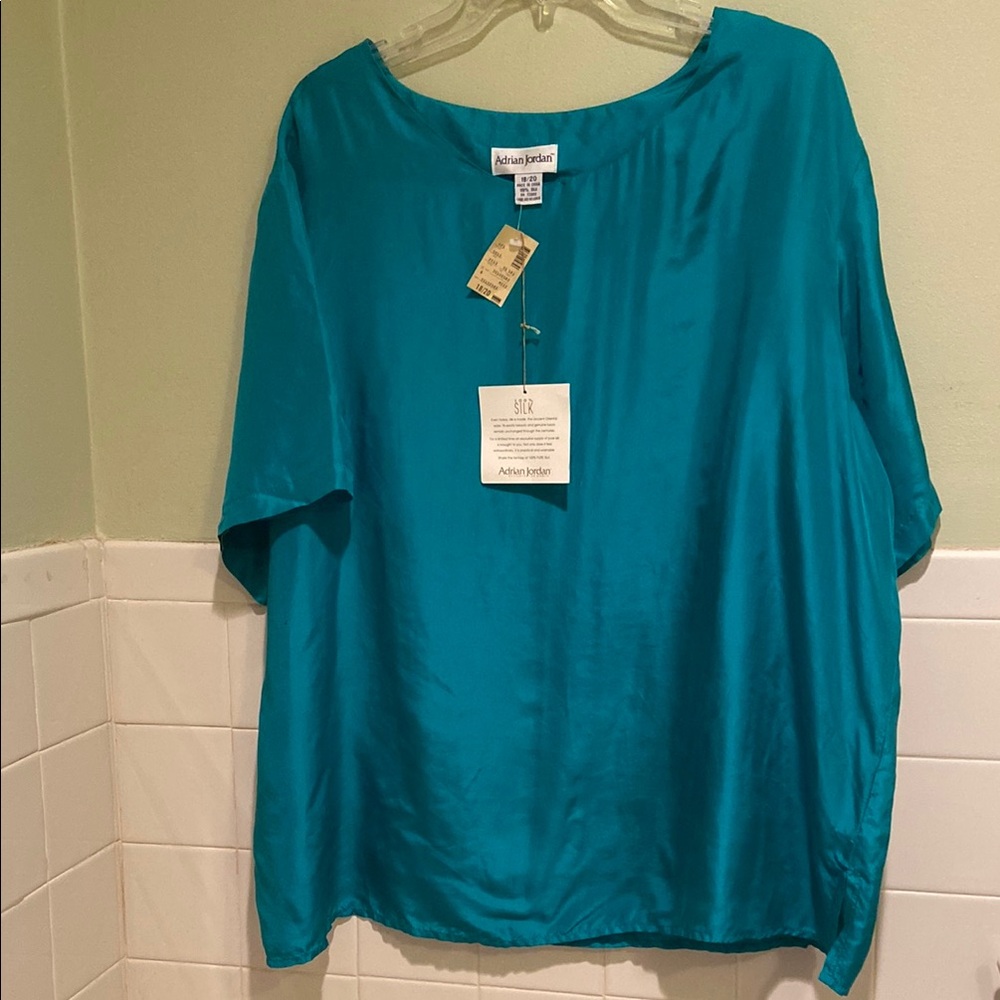 🩷Vintage Adrian Jordan 100% Silk Vibrant Teal Top Size 18/20